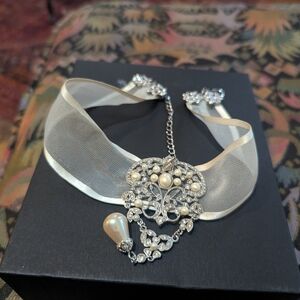 Elegant Pearl and Crystal Choker Necklace Monet